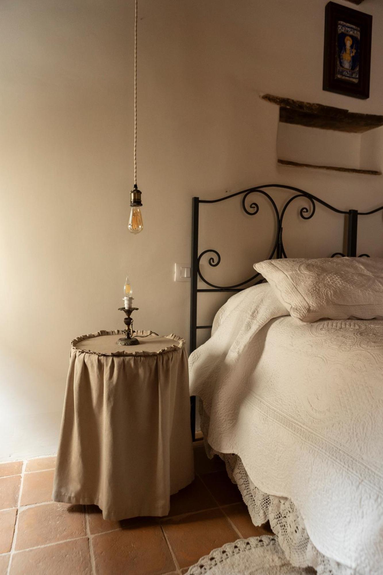Palazzo Pirro Dimora Storica Bed & Breakfast Acciano Luaran gambar
